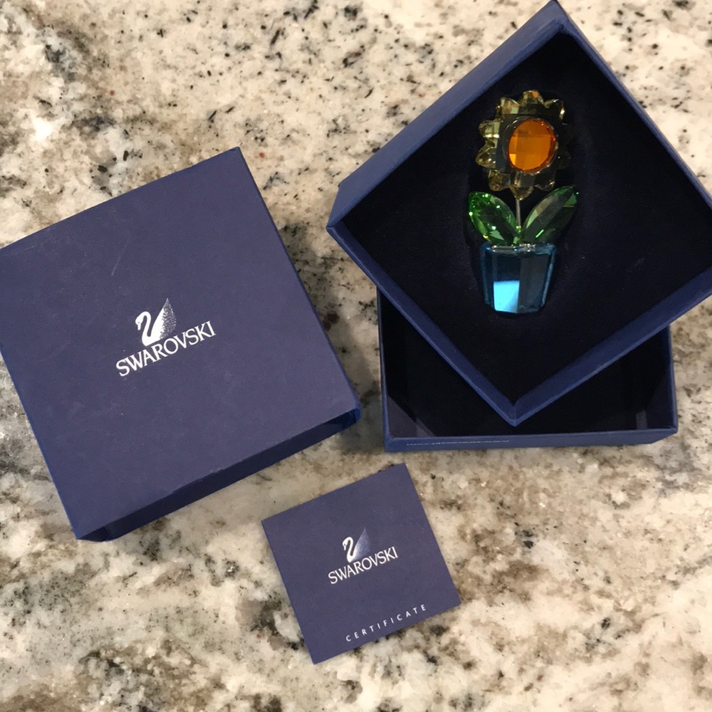 Swarovski crystal flower pot decor/novelty brdNew